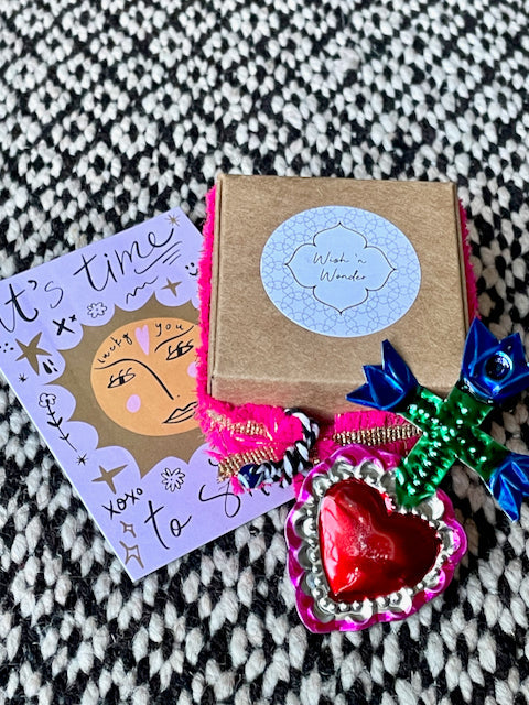 Milagro heart flower