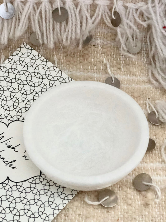 Soapstone incense bowl, white - large