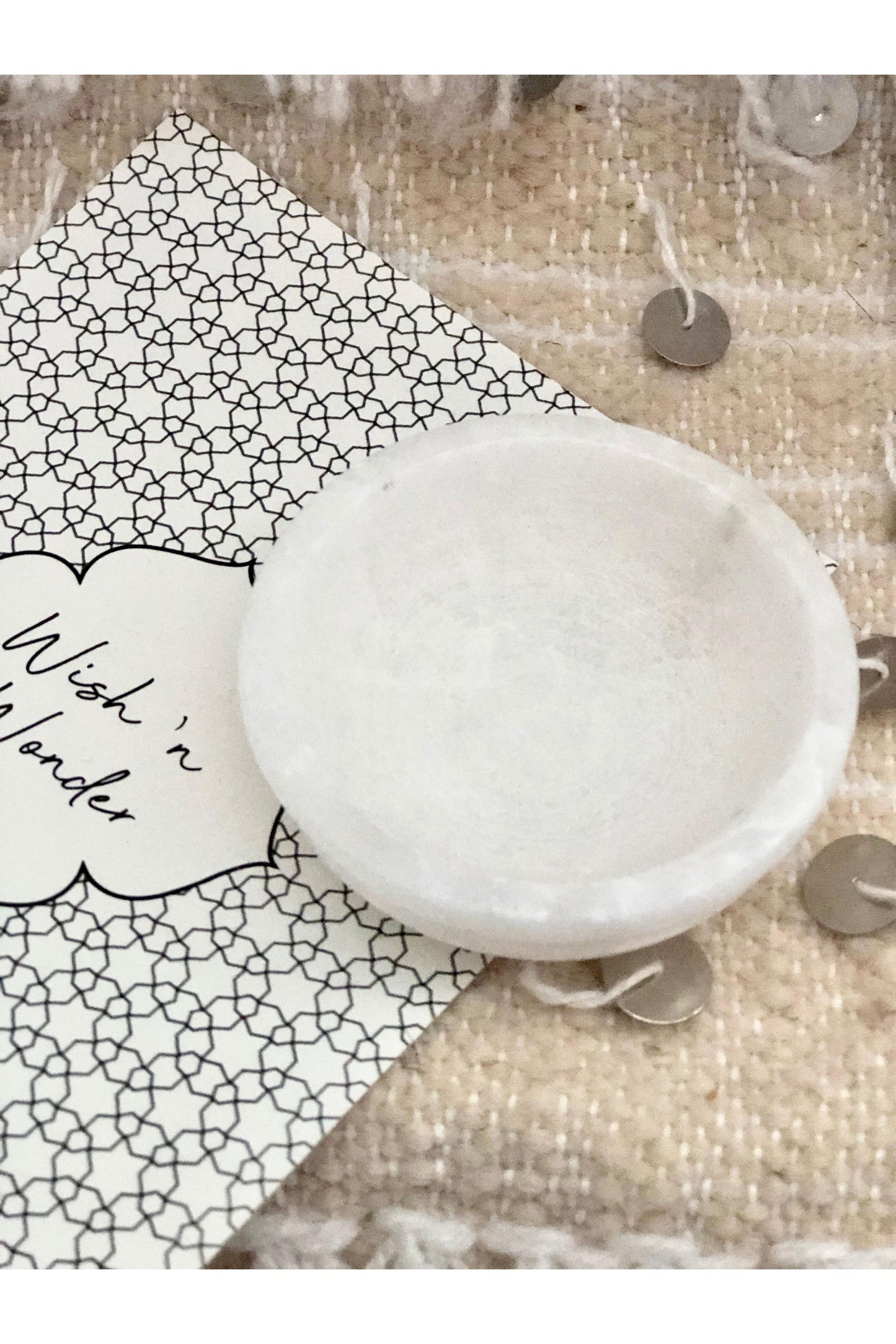 Soapstone incense bowl, white - small